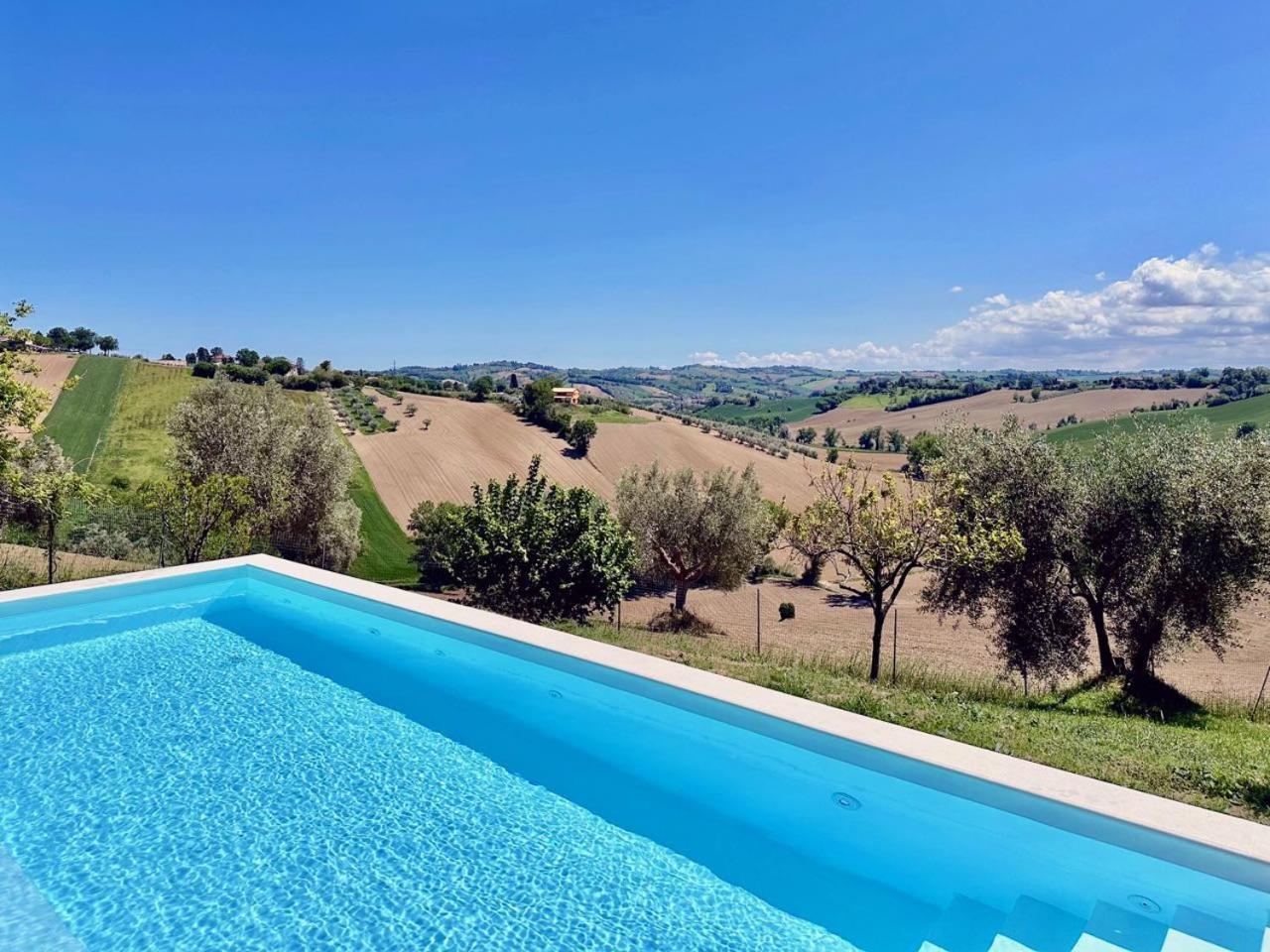 Casale Casini Soccorso Guest House Senigallia Exterior photo